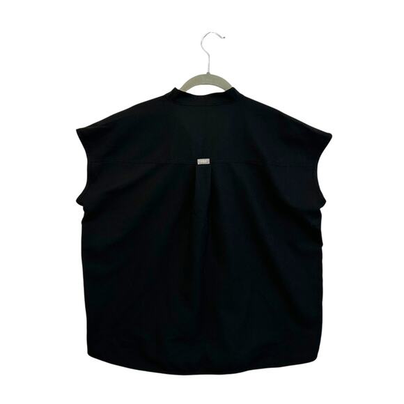 FIGS Rafaela Oversized Scrub Top Women's Sz M Black Healthcare Minimalist Sleek - Picture 3 of 8